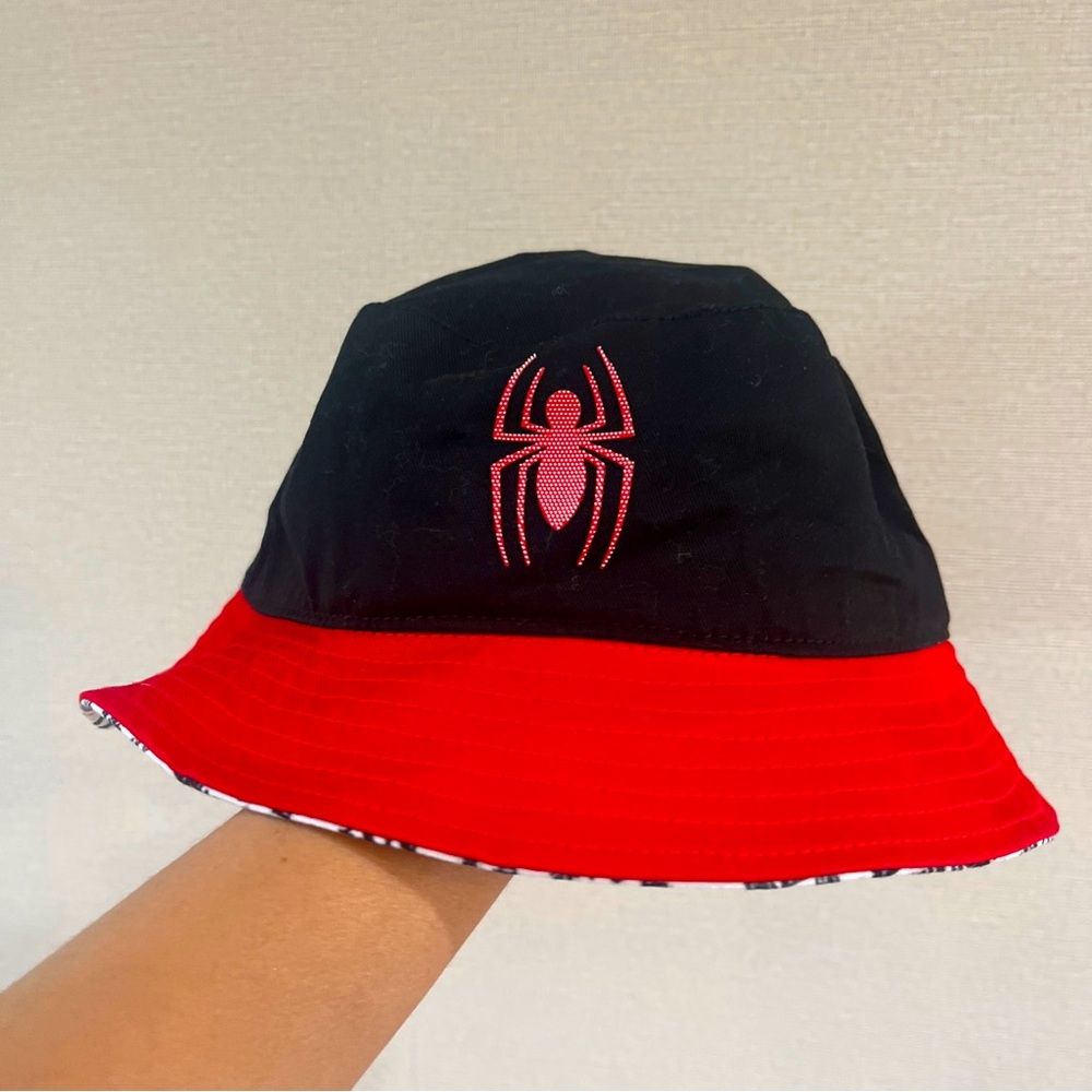 Marvel Spider-Man Men Bucket Hat Universal Studios Exclusive NWOT